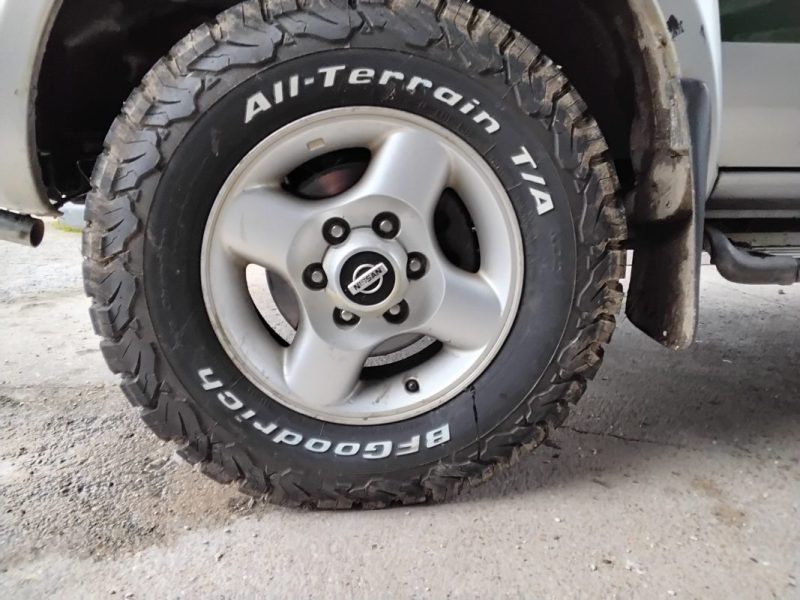 NISSAN KING-CAB PICK-UP 2.5DI 4X4 SINGLE CAB 2002