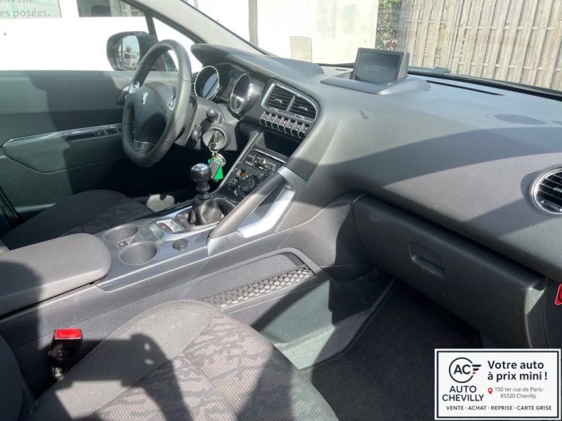 PEUGEOT 3008 1.6 HDI 115 FAP ALLURE 