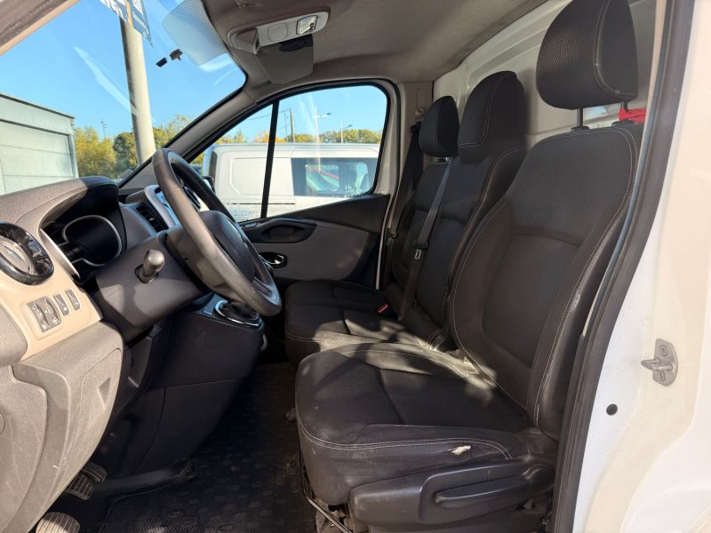 RENAULT TRAFIC L1H1 1000 1.6 dCi 95ch Confort Euro6  - VEHICULE GARANTIE NATIONALE 12 MOIS 