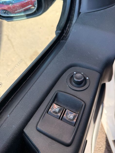 RENAULT TRAFIC L1H1 1000 1.6 dCi 95ch Confort Euro6  - VEHICULE GARANTIE NATIONALE 12 MOIS 