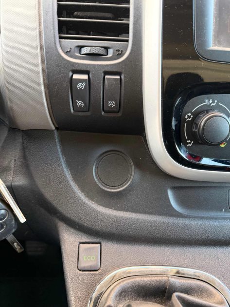 RENAULT TRAFIC L1H1 1000 1.6 dCi 95ch Confort Euro6  - VEHICULE GARANTIE NATIONALE 12 MOIS 