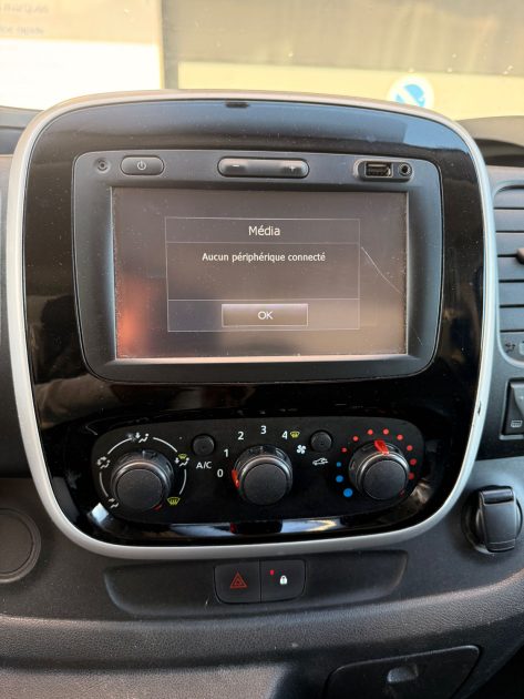 RENAULT TRAFIC L1H1 1000 1.6 dCi 95ch Confort Euro6  - VEHICULE GARANTIE NATIONALE 12 MOIS 