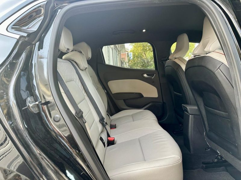 RENAULT CLIO V 1.3 TCe 130 Initiale Paris EDC 