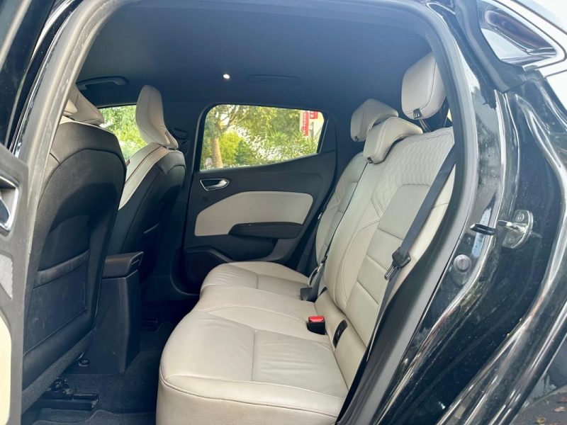 RENAULT CLIO V 1.3 TCe 130 Initiale Paris EDC 