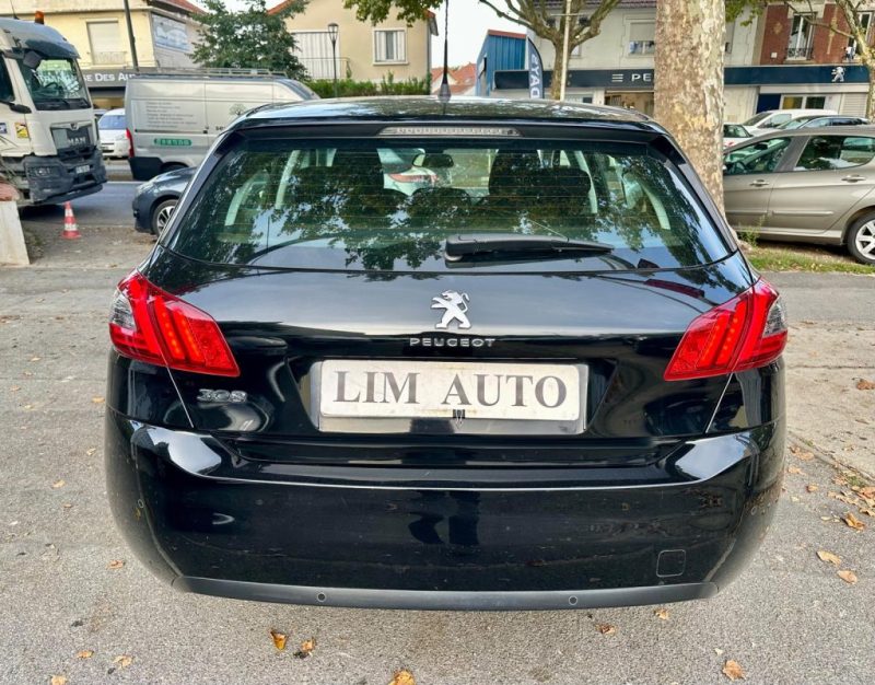 PEUGEOT 308 1.5 BlueHDi 130 ACTIVE BUSINESS EAT8 **1ère MAIN** 