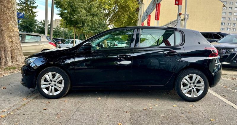 PEUGEOT 308 1.5 BlueHDi 130 ACTIVE BUSINESS EAT8 **1ère MAIN** 