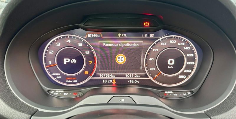 AUDI A3 SPORTBACK 35 TFSI 150 DESIGN LUXE S-tronic 7 **1ère MAIN** 