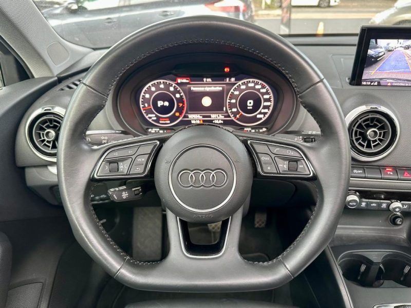 AUDI A3 SPORTBACK 35 TFSI 150 DESIGN LUXE S-tronic 7 **1ère MAIN** 