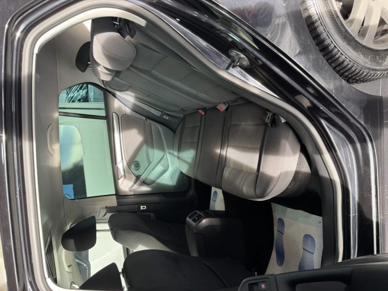 VOLKSWAGEN GOLF 1.6 TDI 105 CONFORTLINE 