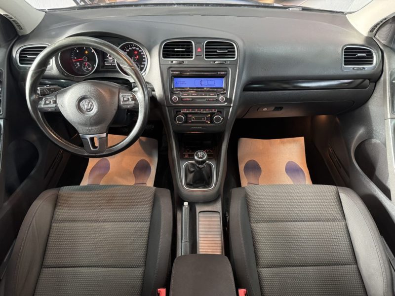 VOLKSWAGEN GOLF 1.6 TDI 105 CONFORTLINE 