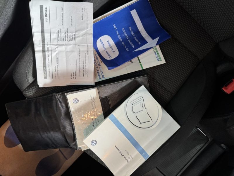 VOLKSWAGEN GOLF 1.6 TDI 105 CONFORTLINE 