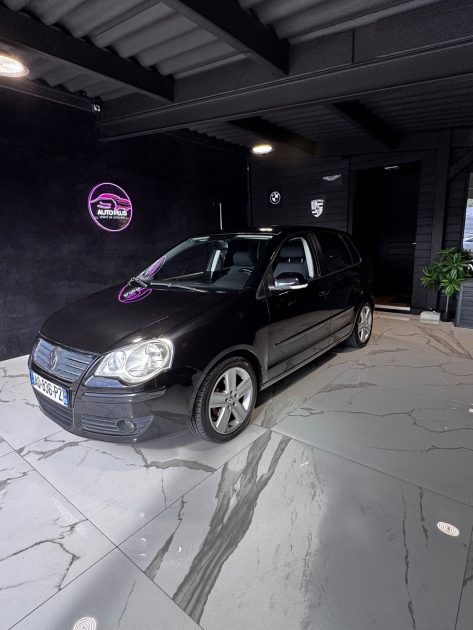 VOLKSWAGEN POLO TDI sportline 