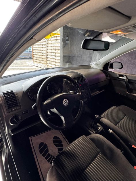 VOLKSWAGEN POLO TDI sportline 