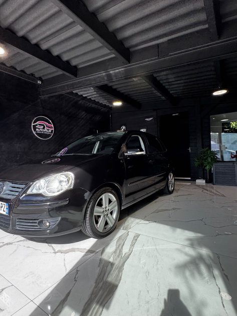 VOLKSWAGEN POLO TDI sportline 