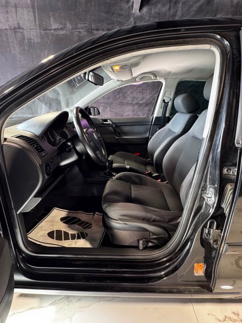VOLKSWAGEN POLO TDI sportline 