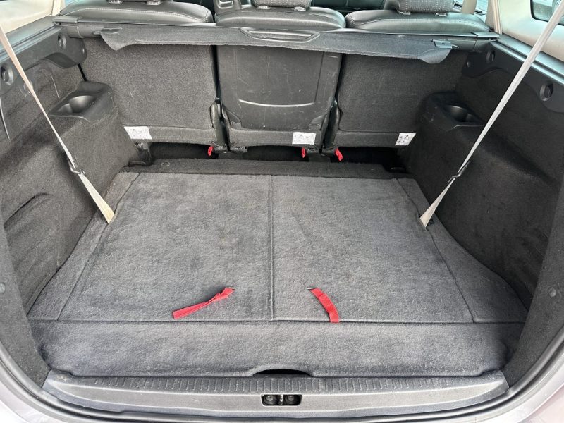 RENAULT GRAND SCENIC III 1.6 DCI 130CV BOSE 7 PLACES / TOIT OUVRANT 2011