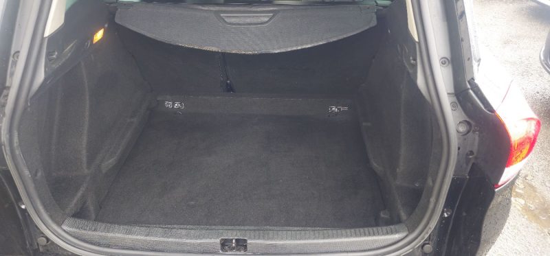 RENAULT CLIO IV ESTATE 0.9 TCe 90ch intens eco² 2014