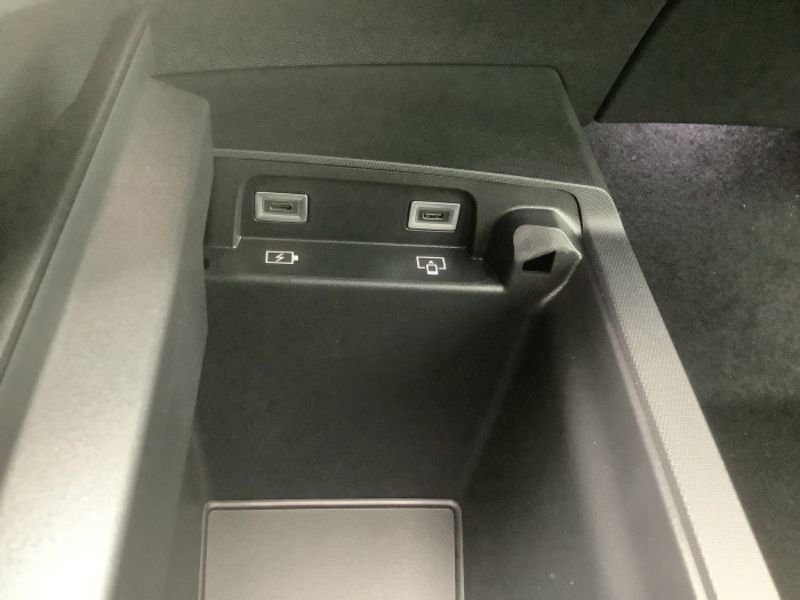 Peugeot 3008 Hybrid 145 e-DCS6 GT