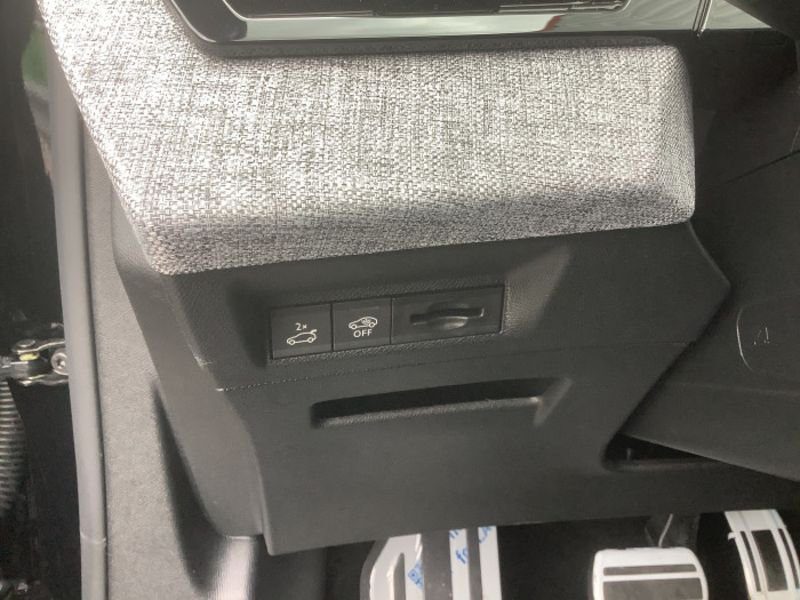 Peugeot 3008 Hybrid 145 e-DCS6 GT