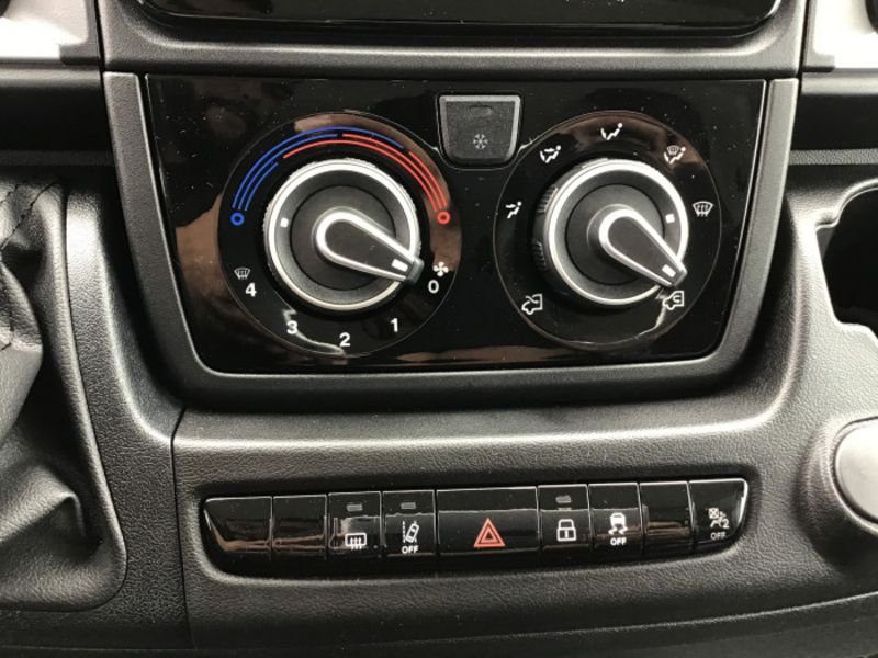 Citroën Jumper FOURGON TOLE 33 L2H2 120 S&S BVM6