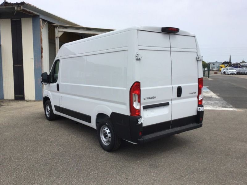 Citroën Jumper FOURGON TOLE 33 L2H2 120 S&S BVM6