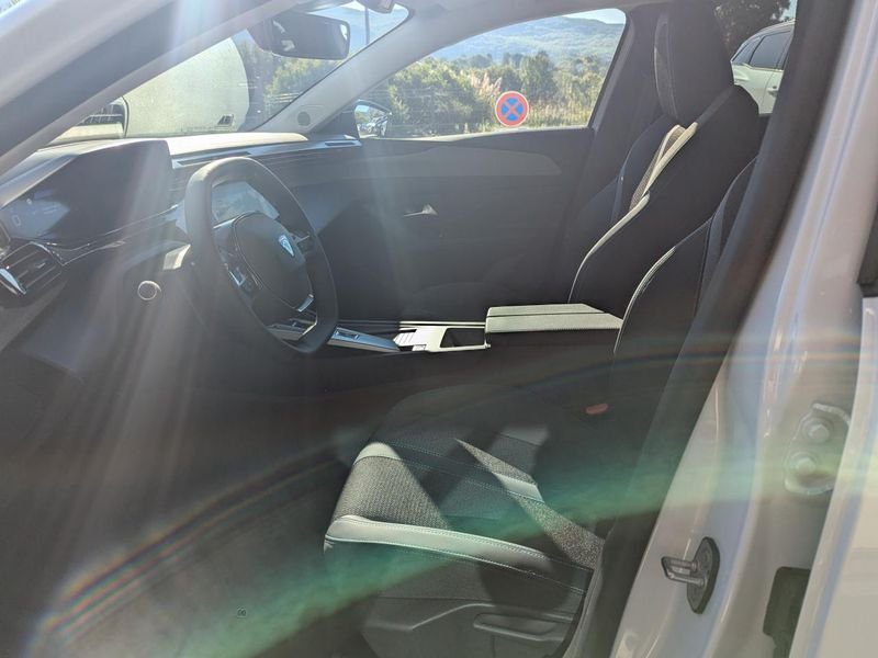 Peugeot 308 1.5 BlueHDi S&S - 130 BV EAT8 III 2021 BERLINE Allure