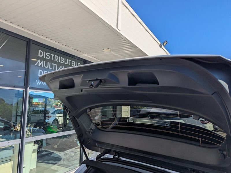 Peugeot 308 1.5 BlueHDi S&S - 130 BV EAT8 III 2021 BERLINE Allure