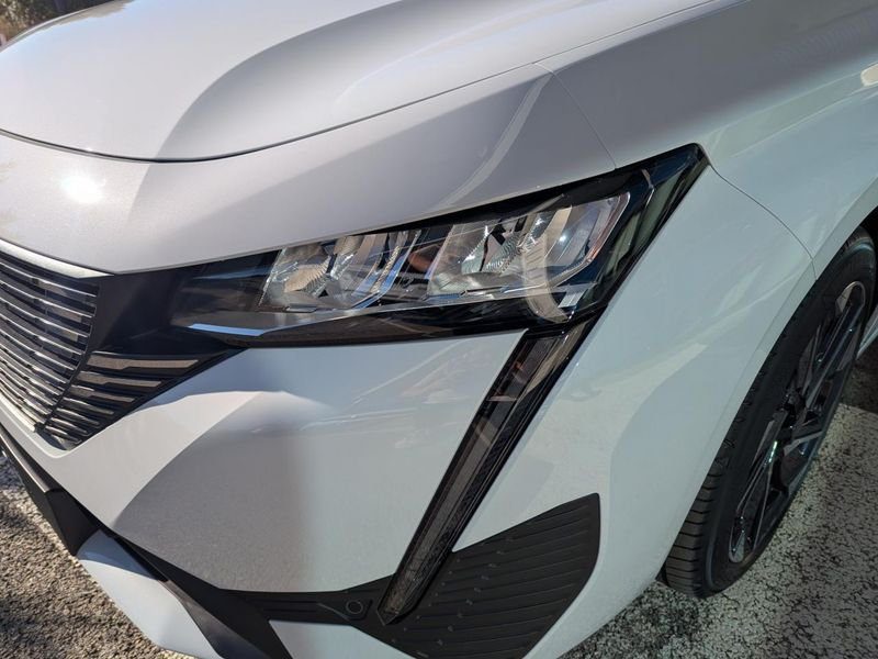 Peugeot 308 1.5 BlueHDi S&S - 130 BV EAT8 III 2021 BERLINE Allure