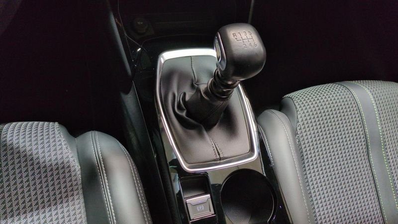 Peugeot 208 Puretech 100 s&s bvm6 gt