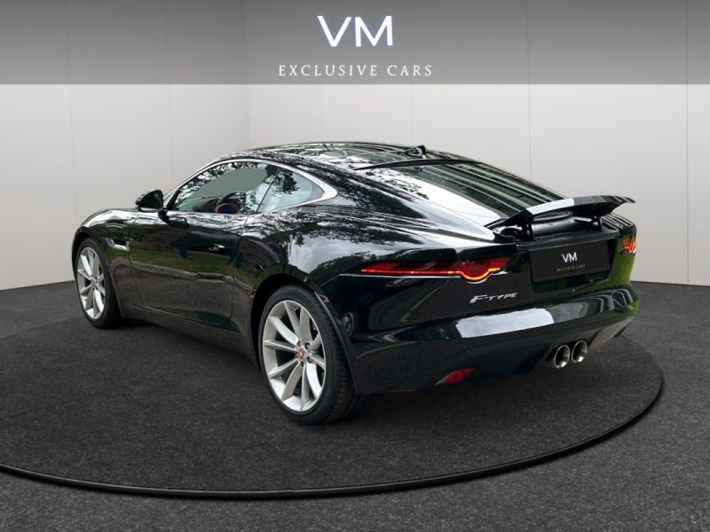 JAGUAR F-TYPE 3.0 V6 340 CHEQUERED FLAG BA 2019
