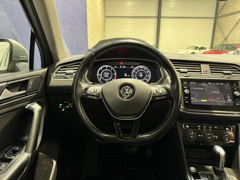 VOLKSWAGEN TIGUAN 2.0 TDI 150 CH DSG 7 R-LINE / CARPLAY - TOIT OUVRANT
