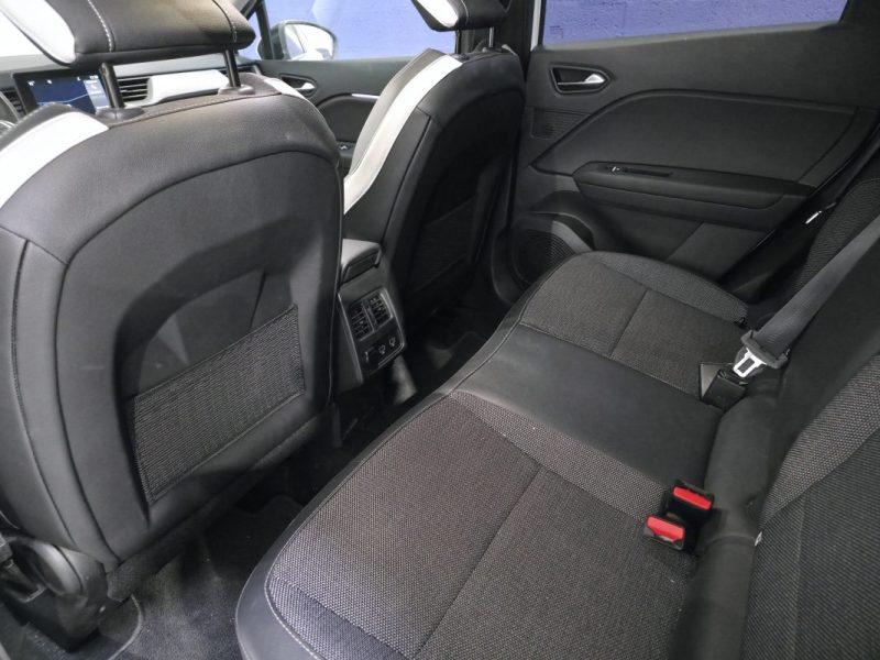 RENAULT CAPTUR INTENS E-TECH 1.6 160 Plug in Hybrid S&S / SUIVI COMPLET RENAULT