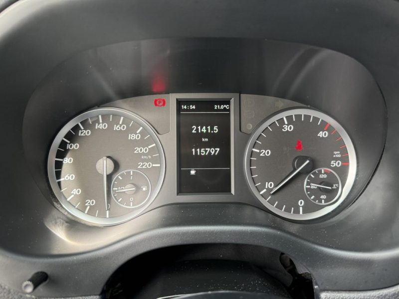 MERCEDES VITO FOURGON 111 CDI COMPACT PRO TRACTION 114cv