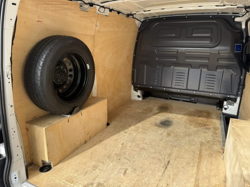 MERCEDES VITO FOURGON 111 CDI COMPACT PRO TRACTION 114cv