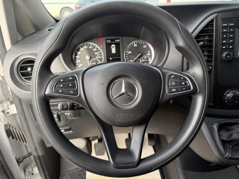 MERCEDES VITO FOURGON 111 CDI COMPACT PRO TRACTION 114cv