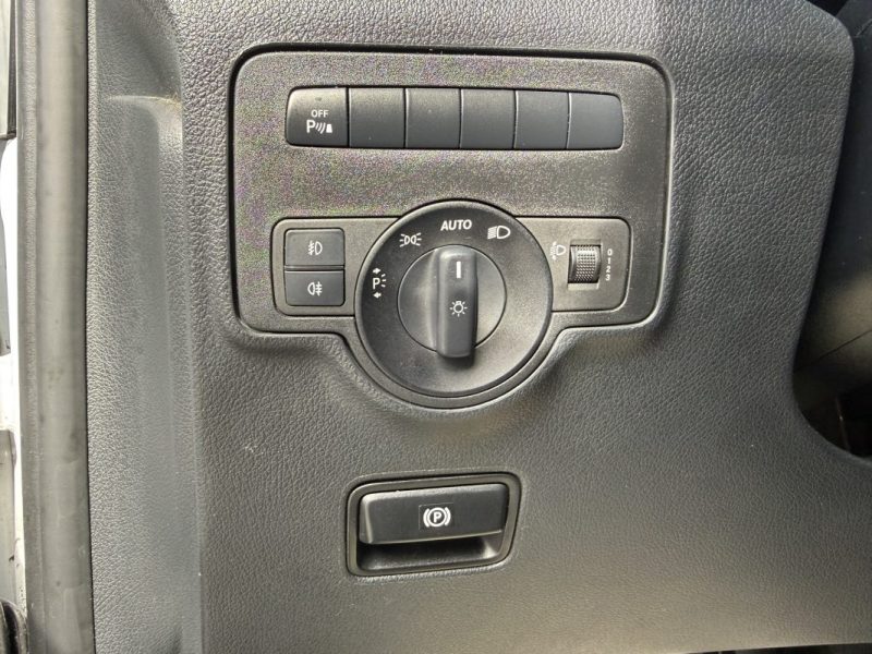 MERCEDES VITO FOURGON 111 CDI COMPACT PRO TRACTION 114cv