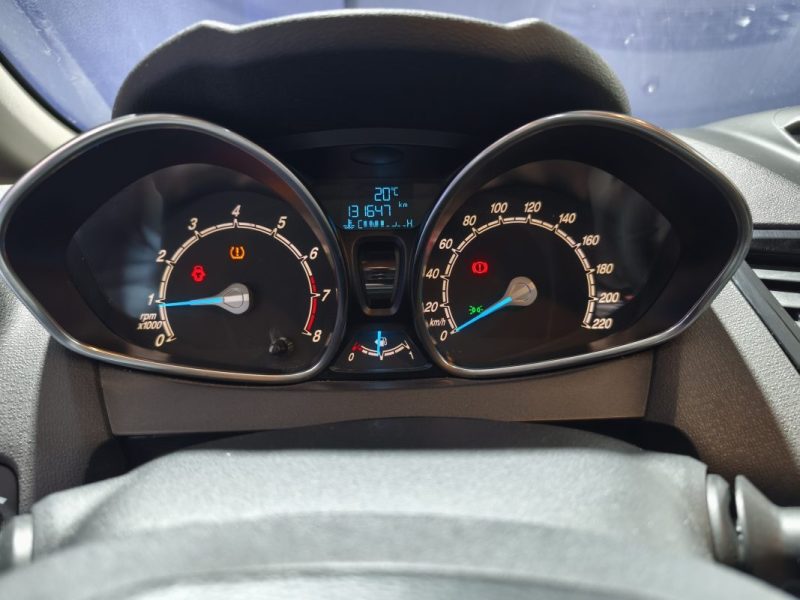 FORD FORD FIESTA 1.0 80 CV - TITANIUM - BLUETOOTH - CLIM - RADAR AV AR  1.0 80CH STOP&START TITANIUM 3P 2014