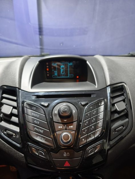 FORD FORD FIESTA 1.0 80 CV - TITANIUM - BLUETOOTH - CLIM - RADAR AV AR  1.0 80CH STOP&START TITANIUM 3P 2014