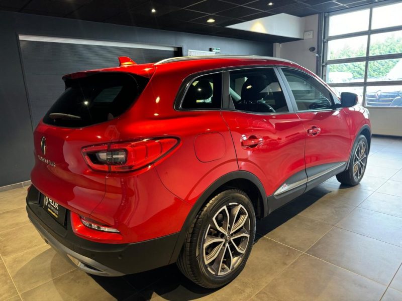 RENAULT KADJAR  1.3 TCE 140 INTENS / CARNET D\'ENTRETIEN COMPLET  2019
