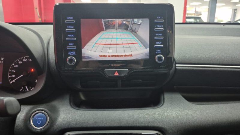 TOYOTA YARIS BERLINE 116CV DYNAMIC BUSINESS/1 ERE MAIN/TVA RECUP 2021