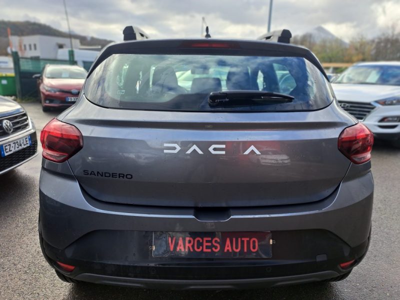DACIA SANDERO STEPWAY TCE 90 CV EXPRESSION SPECIAL EXPORT ALGERIE 2025