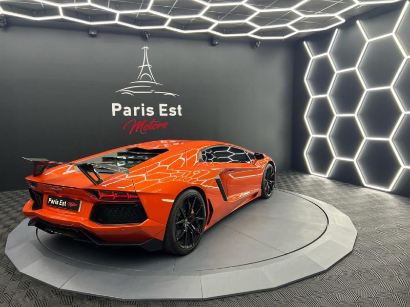 LAMBORGHINI AVENTADOR LP 700-4 2013