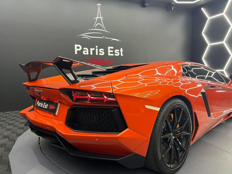 LAMBORGHINI AVENTADOR LP 700-4 2013