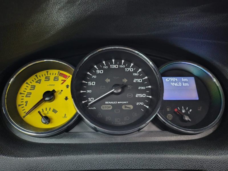 RENAULT MEGANE 2.0T 265CH RS TROPHY 2011