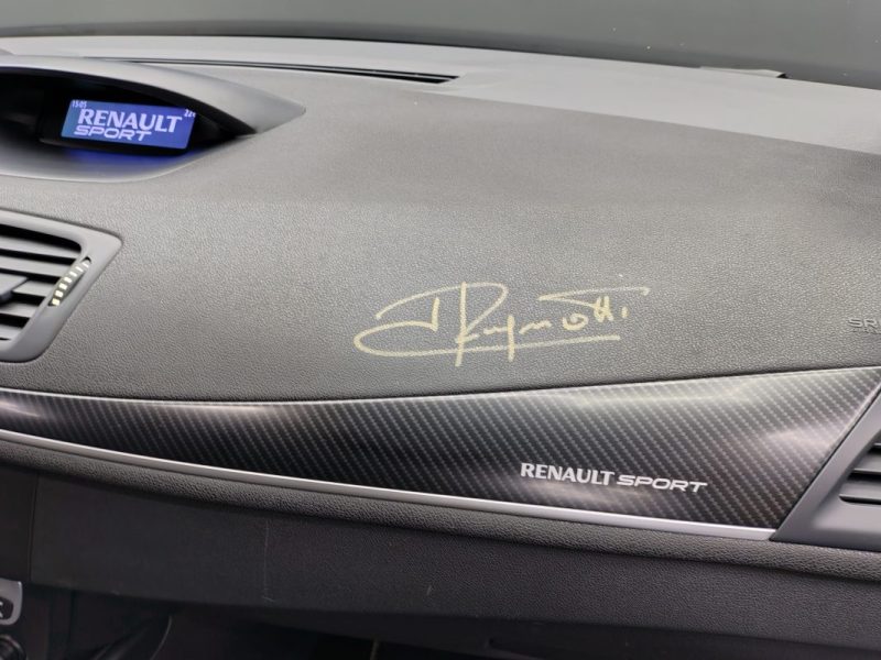 RENAULT MEGANE 2.0T 265CH RS TROPHY 2011