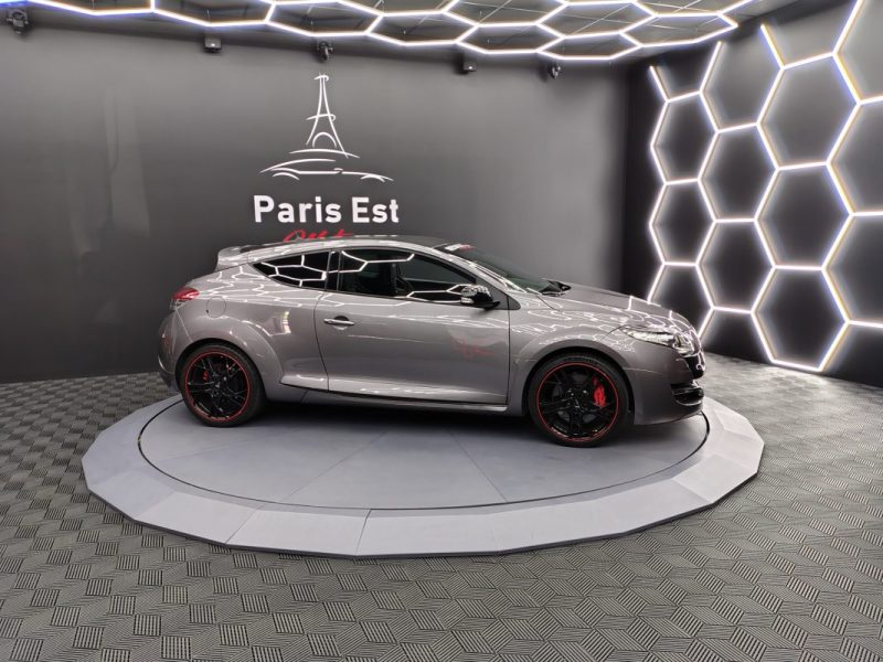 RENAULT MEGANE 2.0T 265CH RS TROPHY 2011