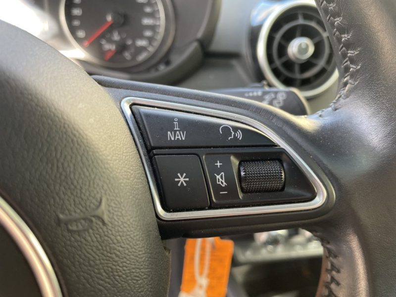 AUDI A1 GARANTIE 12 MOIS AMBITION LUXE 2016