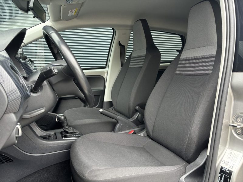 VOLKSWAGEN E-UP ELECTRIQUE 2020 / BATTERIE 32,3 kWh / SUIVI COMPLET VOLKSWAGEN / TEST SOH 89%