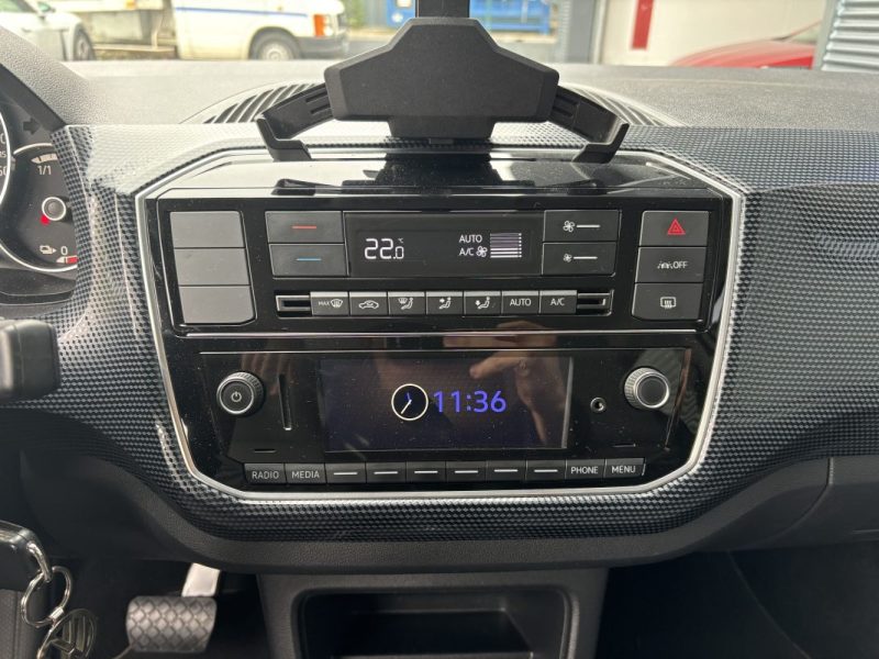 VOLKSWAGEN E-UP ELECTRIQUE 2020 / BATTERIE 32,3 kWh / SUIVI COMPLET VOLKSWAGEN / TEST SOH 89%