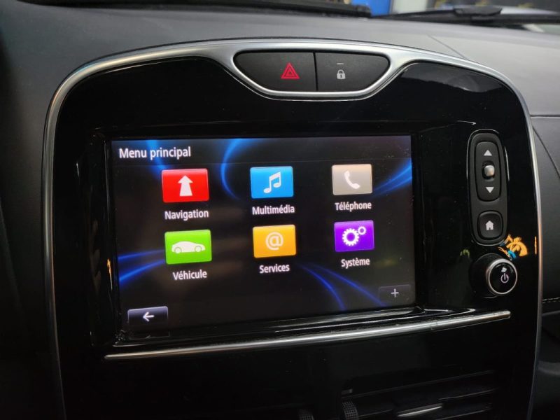 RENAULT CLIO 1.2 TCe 120ch Initiale Paris EDC